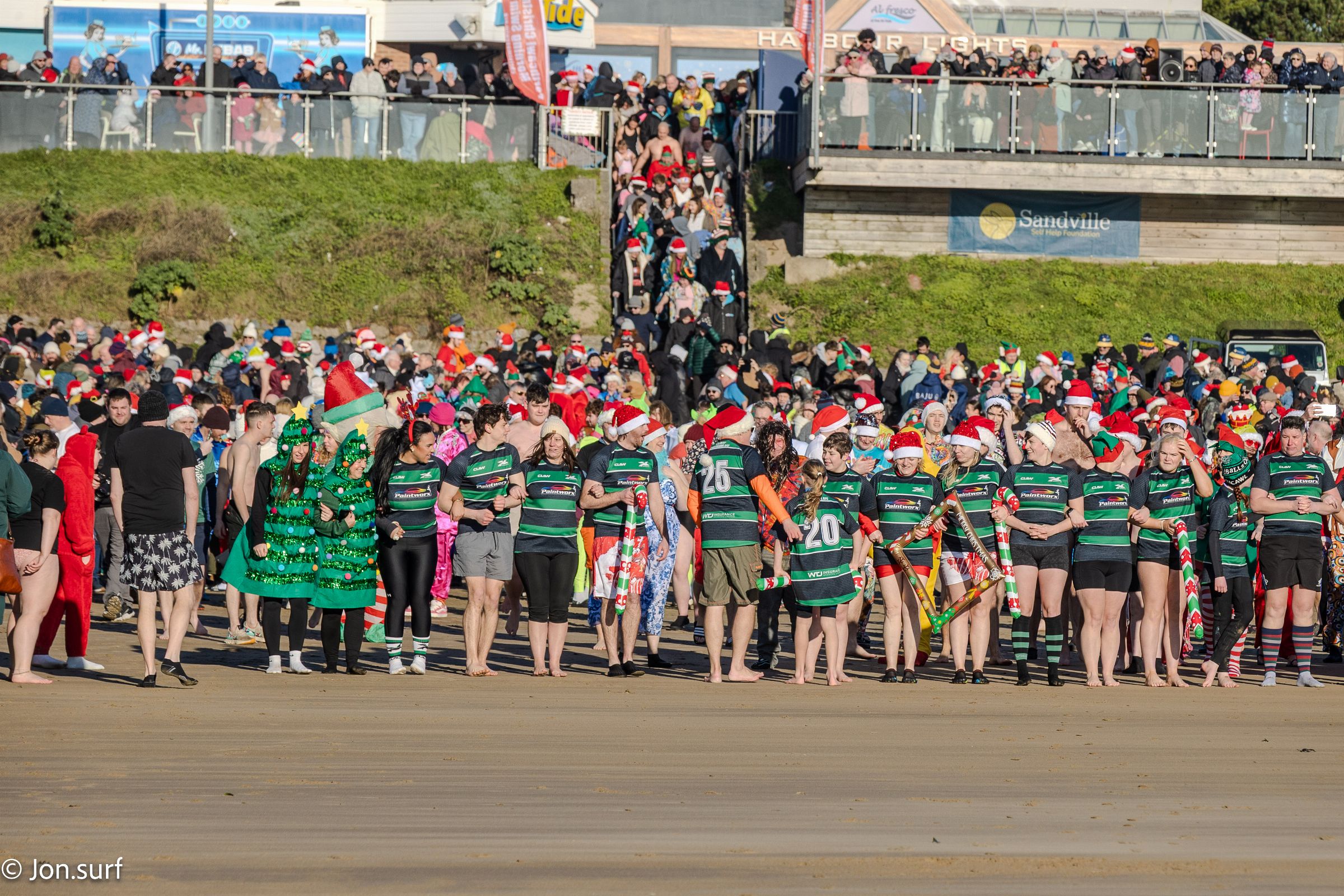 © Jonathan Runnalls / Jon Surf